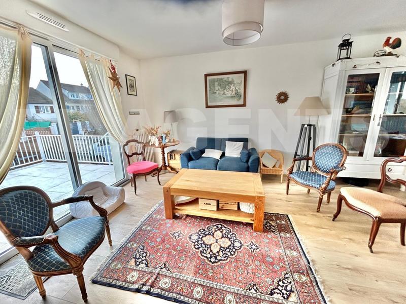 Maison - 157 m² - 7 pièces