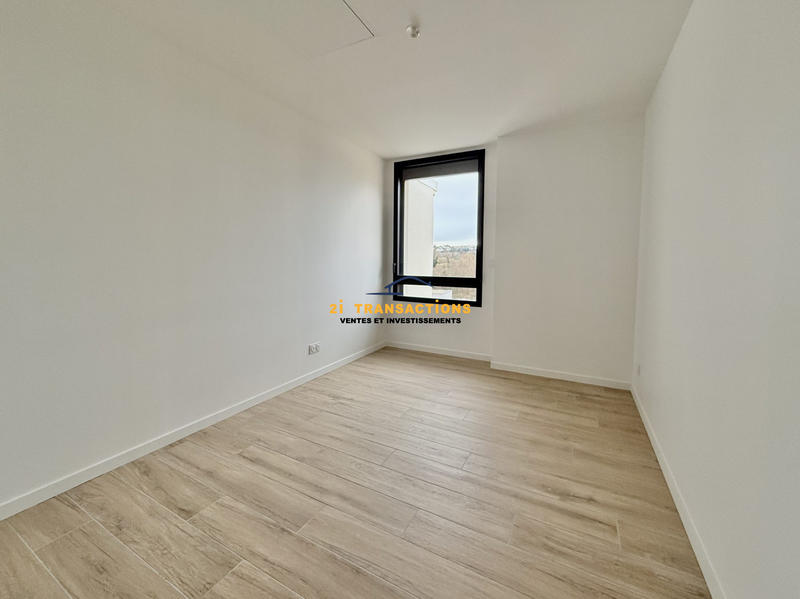 Appartement - 87 m² - 4 pièces