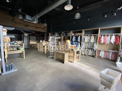 Local commercial - 120 m²