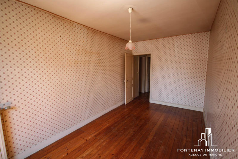 Maison - 122 m² - 7 pièces