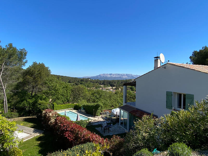 Maison - 154 m² - 6 pièces