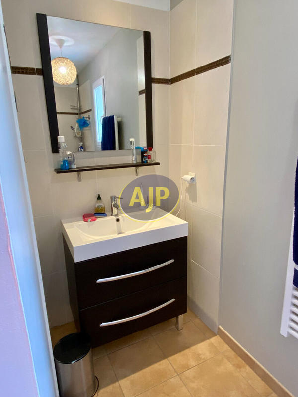 Maison - 122 m² - 5 pièces