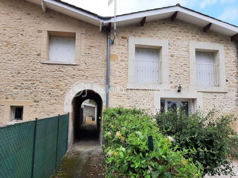 Maison en pierre - 136 m² - 5 pièces