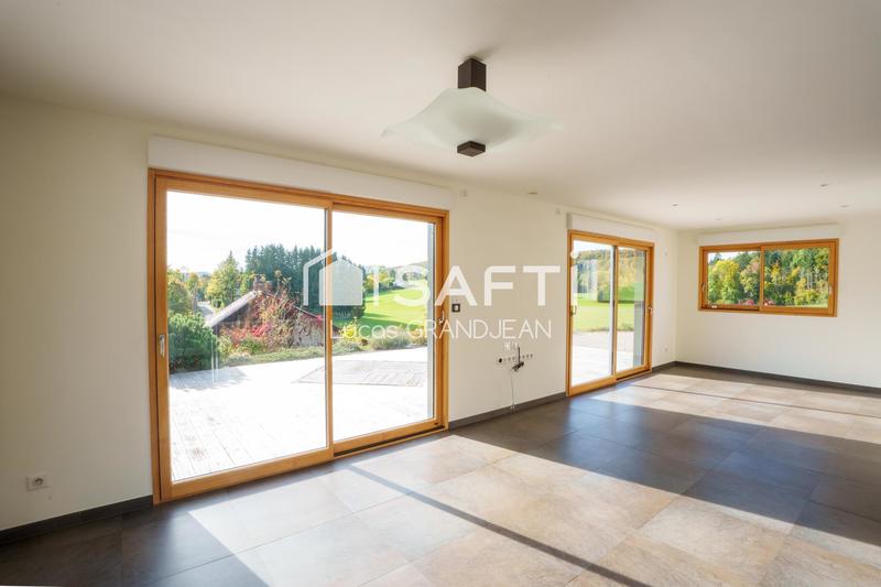 Maison - 113 m² - 4 pièces