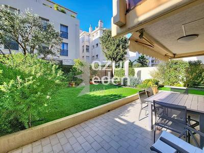 Appartement - 77 m² - 4 pièces