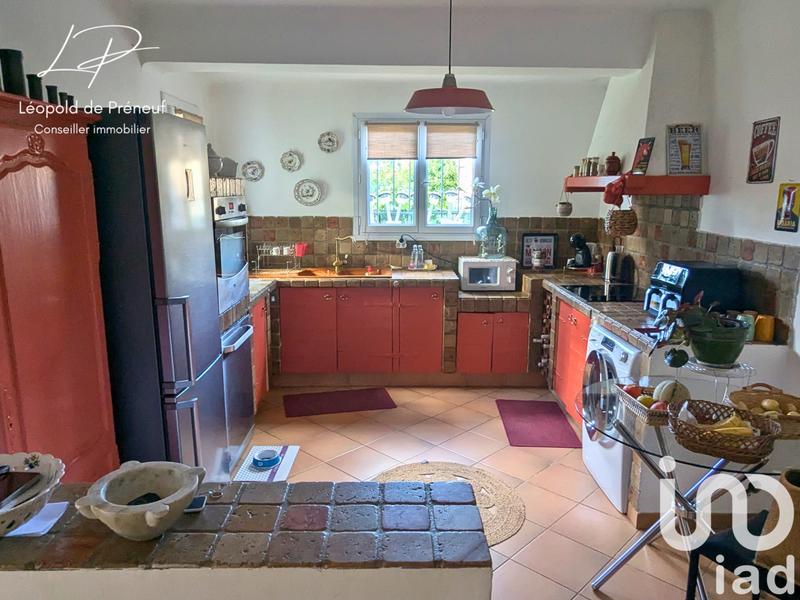 Maison - 252 m² - 9 pièces