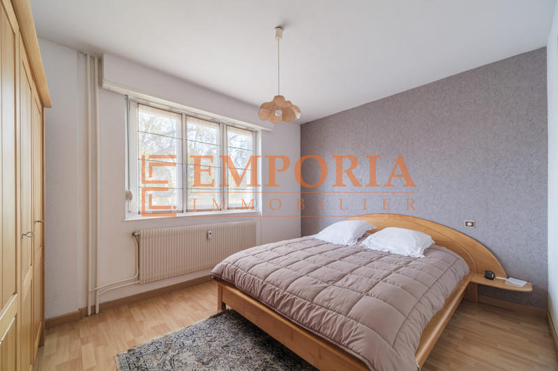 Appartement - 87 m² - 4 pièces