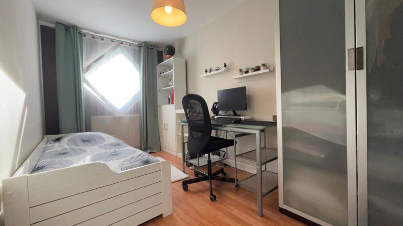 Pavillon - 100 m² - 5 pièces