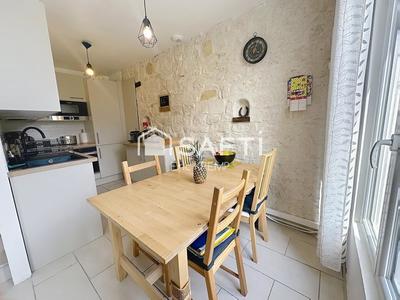 Maison - 81 m² - 5 pièces