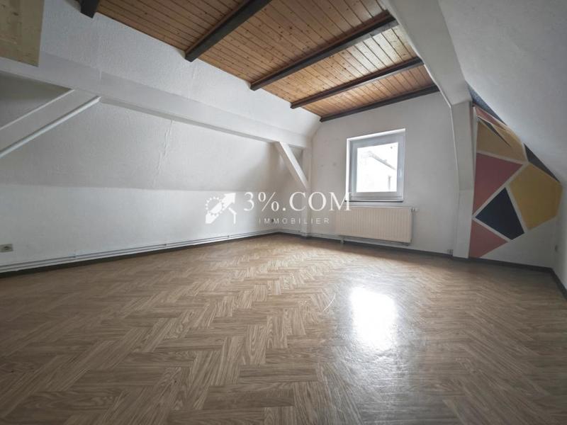 Propriété - 202 m² - 8 pièces
