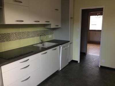 Appartement - 75 m² - 3 pièces