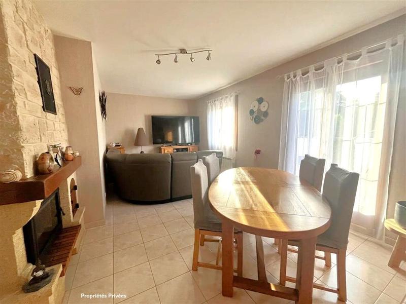 Maison - 92 m² - 5 pièces