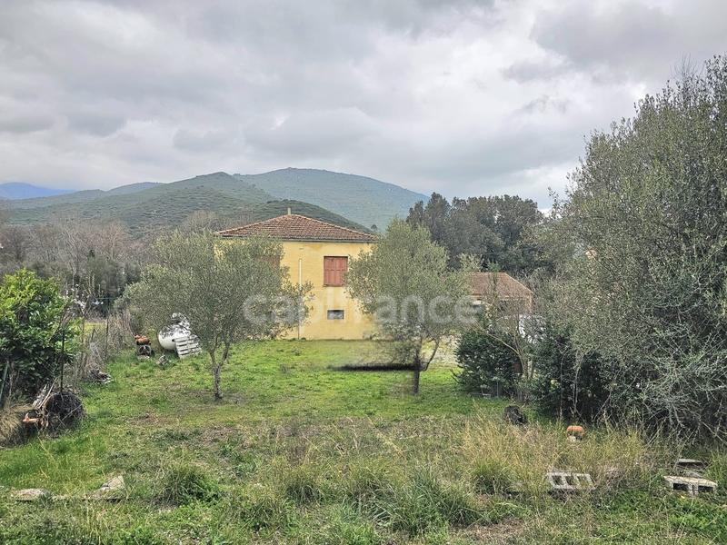 Maison - 193 m² - 5 pièces