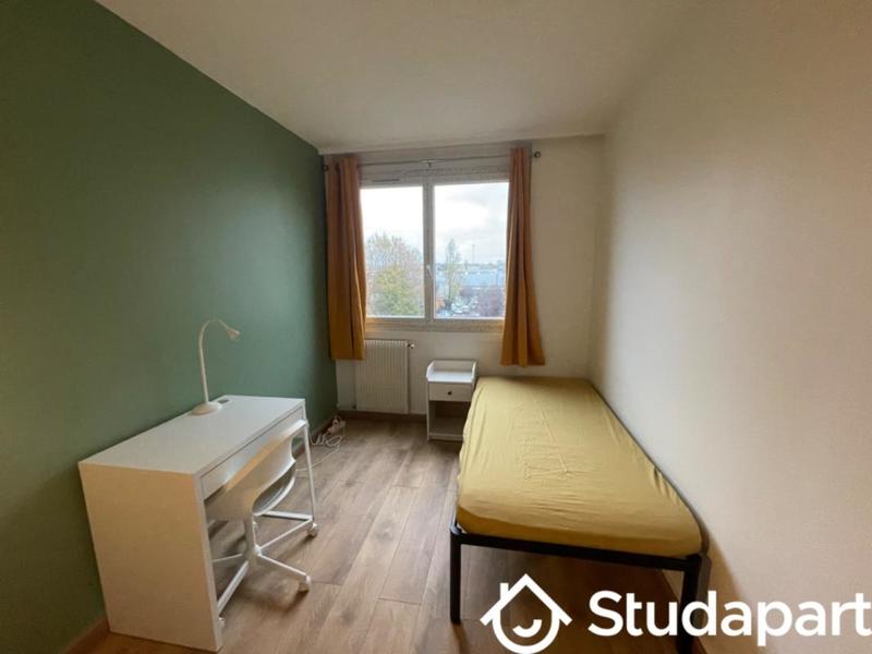 Chambre - 18 m² - 1 pièce