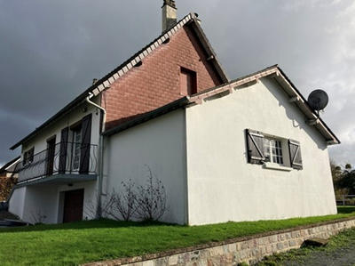 Maison - 122 m² - 5 pièces