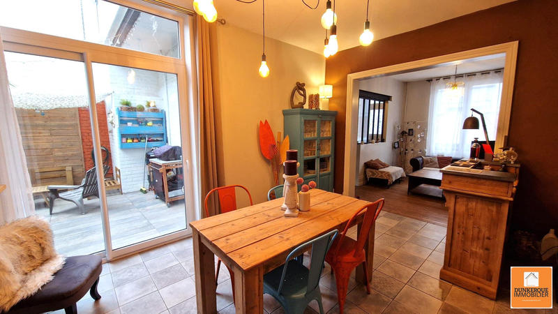 Maison - 160 m² - 6 pièces