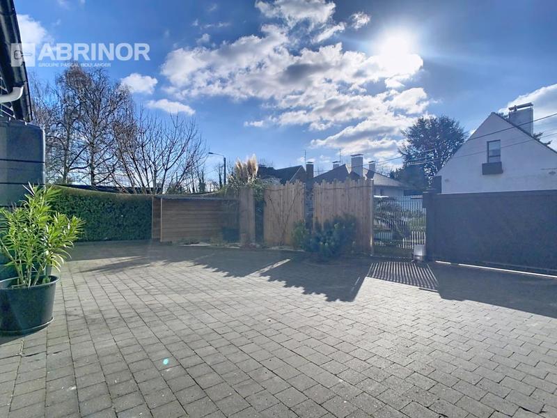 Villa - 107 m² - 6 pièces