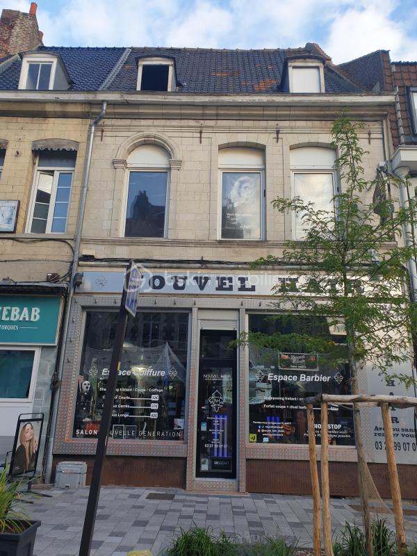 Immeuble - 160 m² - 5 pièces