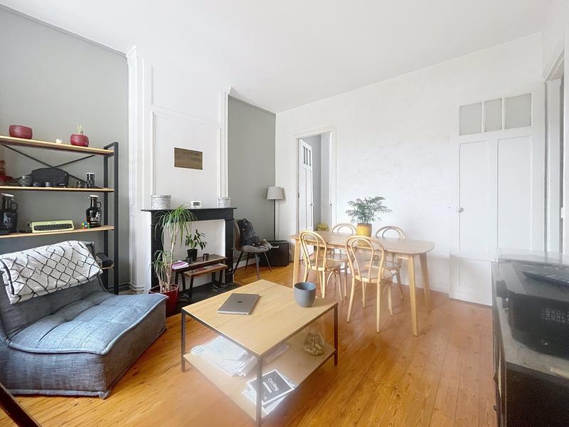 Appartement - 61 m² - 2 pièces