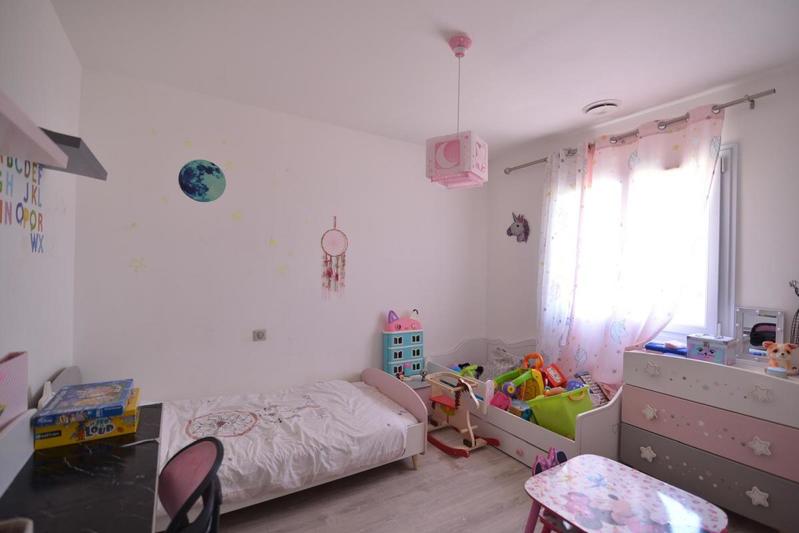 Maison - 122 m² - 6 pièces