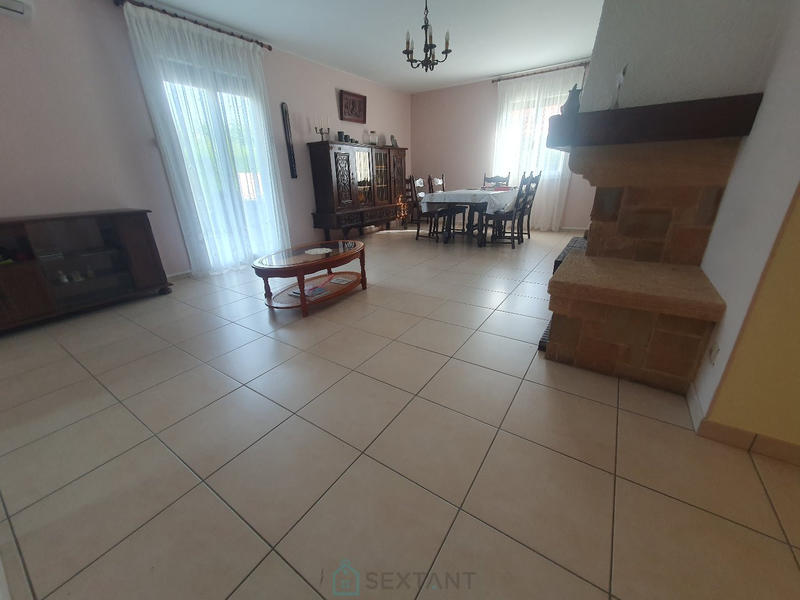 Maison - 88 m² - 4 pièces