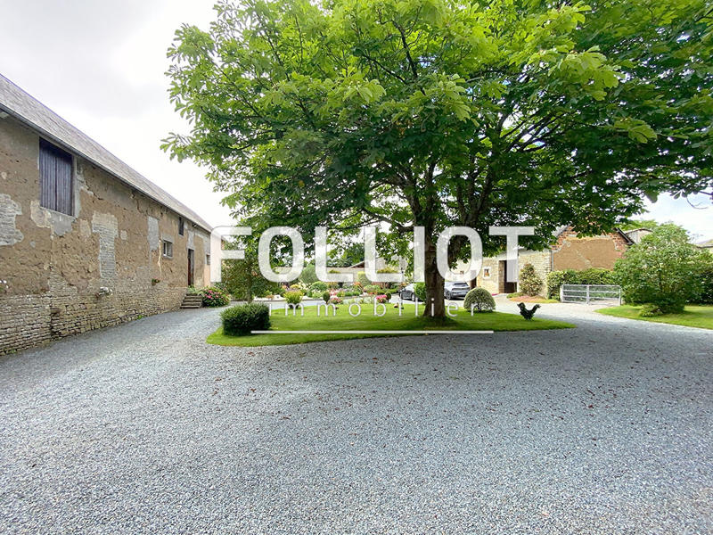 Maison - 180 m² - 7 pièces