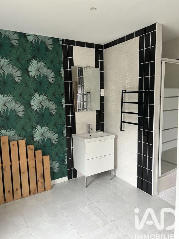 Maison - 191 m² - 8 pièces