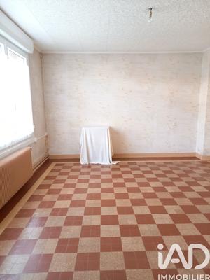 Maison - 107 m² - 6 pièces