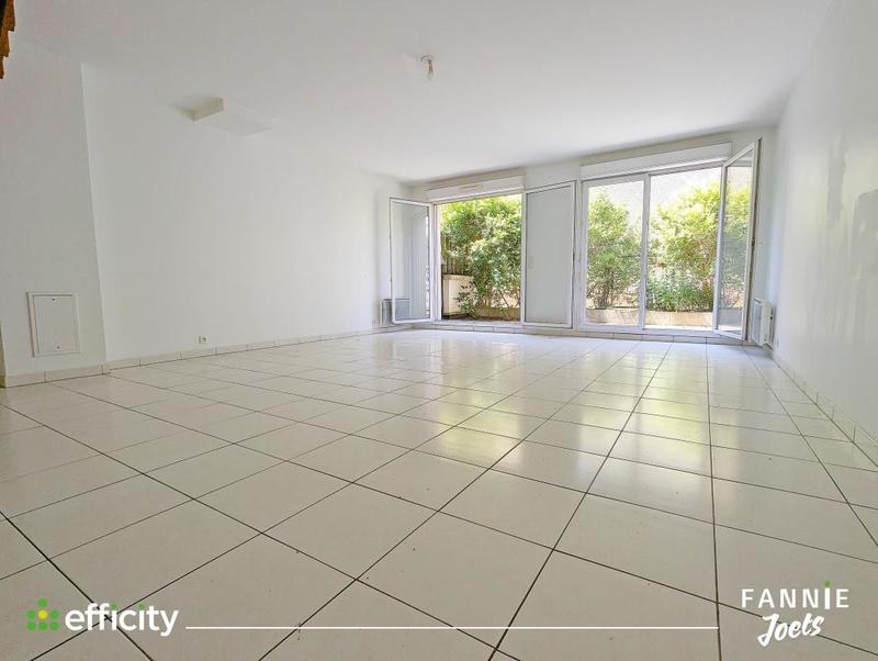 Duplex - 98 m² - 5 pièces