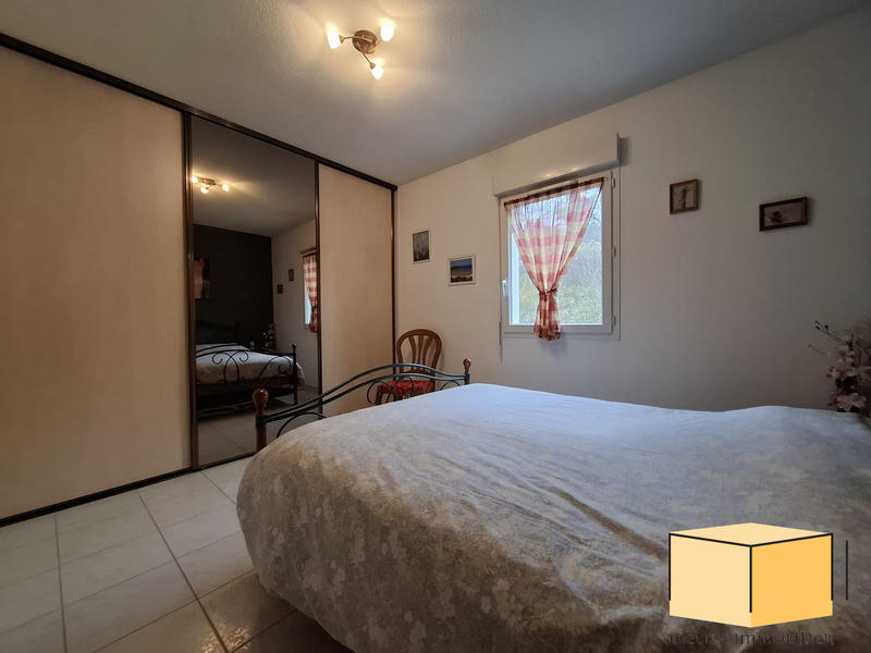 Appartement - 60 m² - 2 pièces