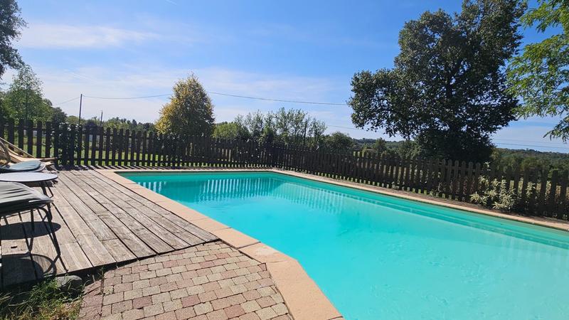 Maison - 340 m² - 12 pièces