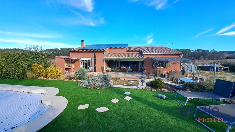 Maison - 163 m² - 5 pièces