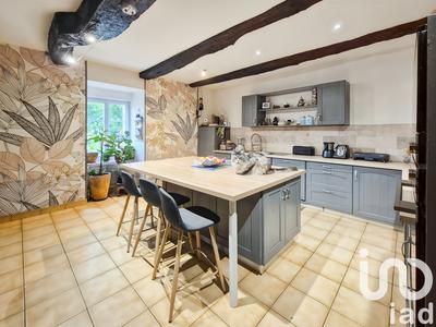 Maison - 315 m² - 19 pièces