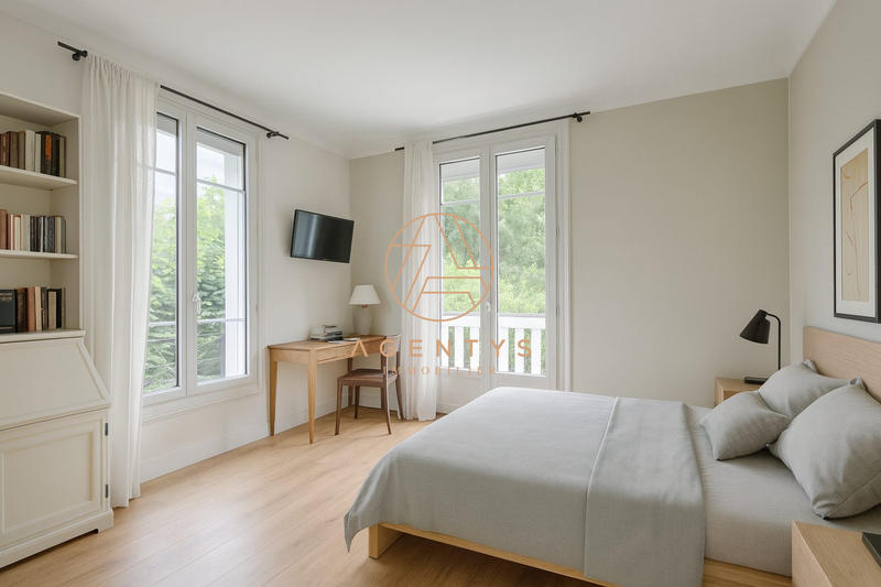 Maison ancienne - 195 m² - 6 pièces