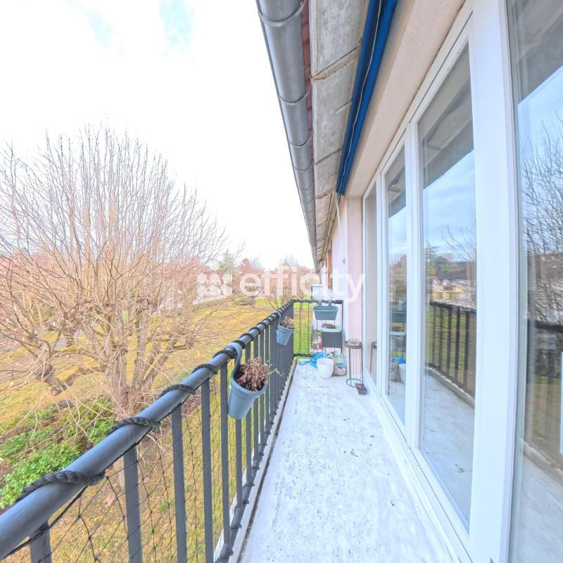 Appartement - 64 m² - 4 pièces