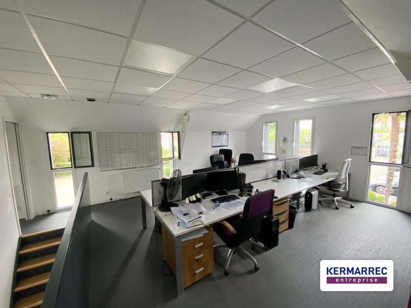 Bureau - 144 m²