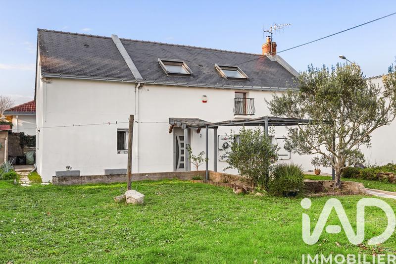 Maison - 111 m² - 4 pièces