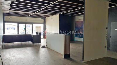 Local commercial - 190 m²