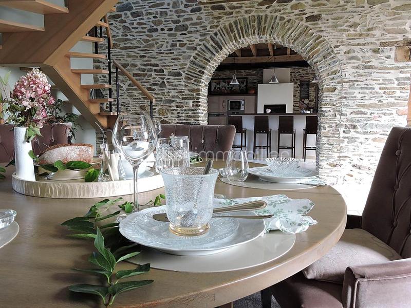 Longère - 269 m² - 7 pièces