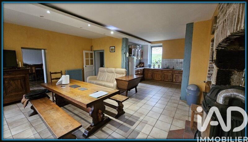 Maison de campagne - 215 m² - 10 pièces