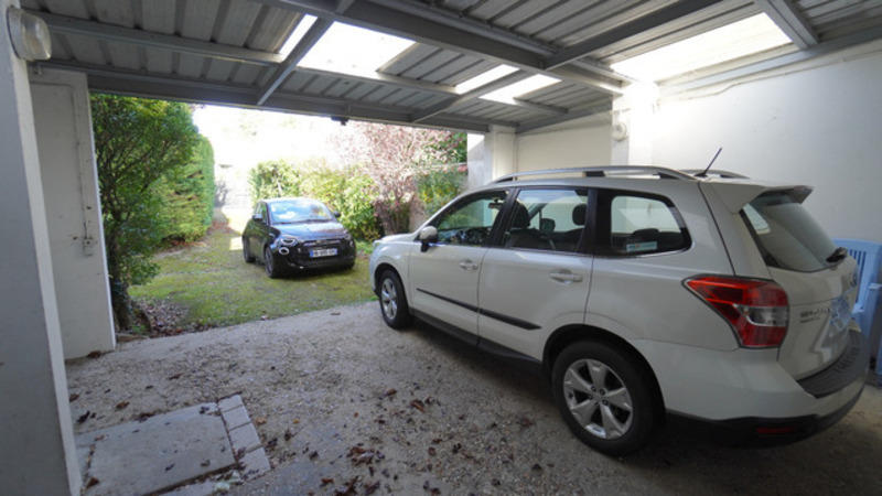 Maison bourgeoise - 197 m² - 8 pièces