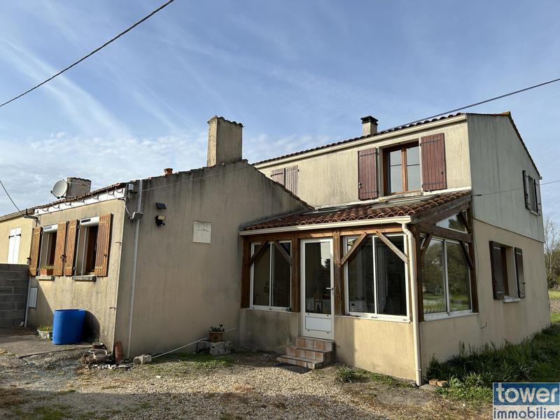 Maison - 122 m² - 5 pièces