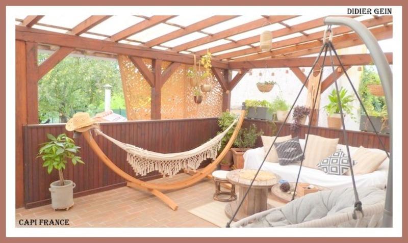 Maison - 241 m² - 7 pièces