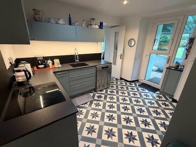 Maison - 100 m² - 5 pièces