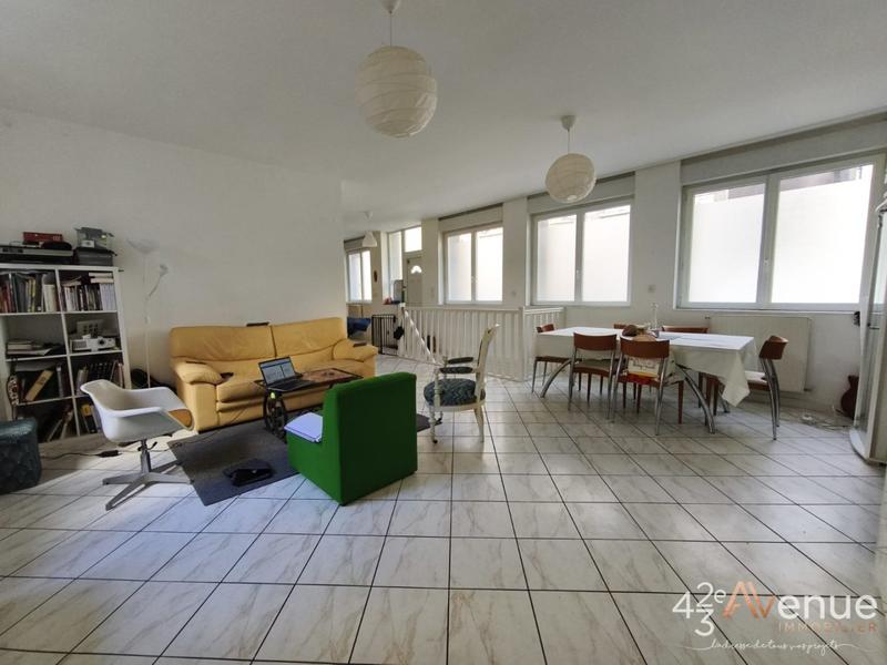 Appartement - 132 m² - 5 pièces