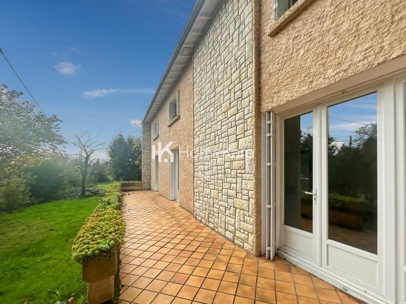 Villa - 230 m² - 7 pièces