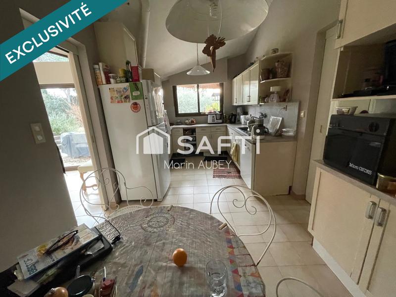 Maison - 175 m² - 10 pièces