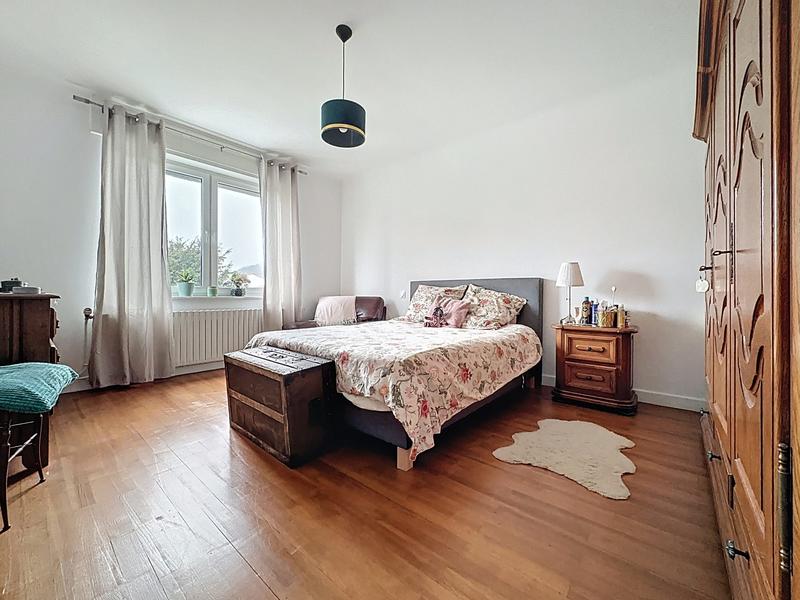 Maison - 166 m² - 6 pièces