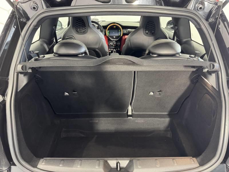 Mini Mini Hatch 3 Portes 231 ch John Cooper Works Bva8 Finition Jcw Exclusive Design