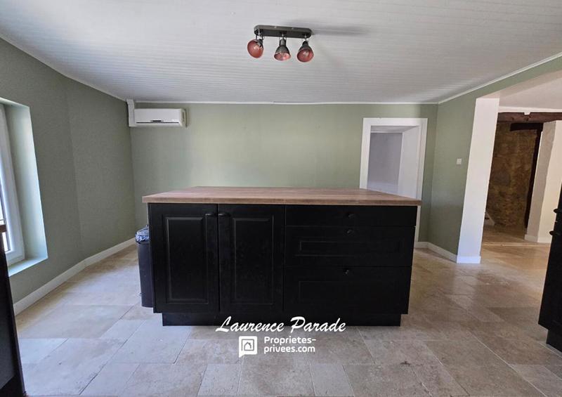 Maison - 158 m² - 6 pièces